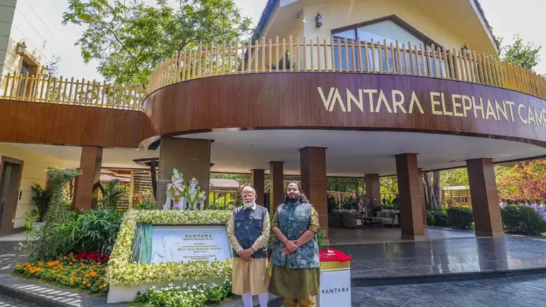 Where is Vantara Zoo located